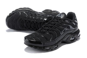 TÊNIS NIKE AIR MAX PLUS TN ALL BLACK