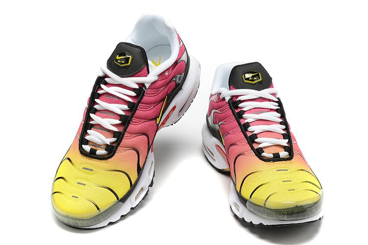 TÊNIS NIKE AIR MAX PLUS TN "RAINBOW AMARELO/ROSA"