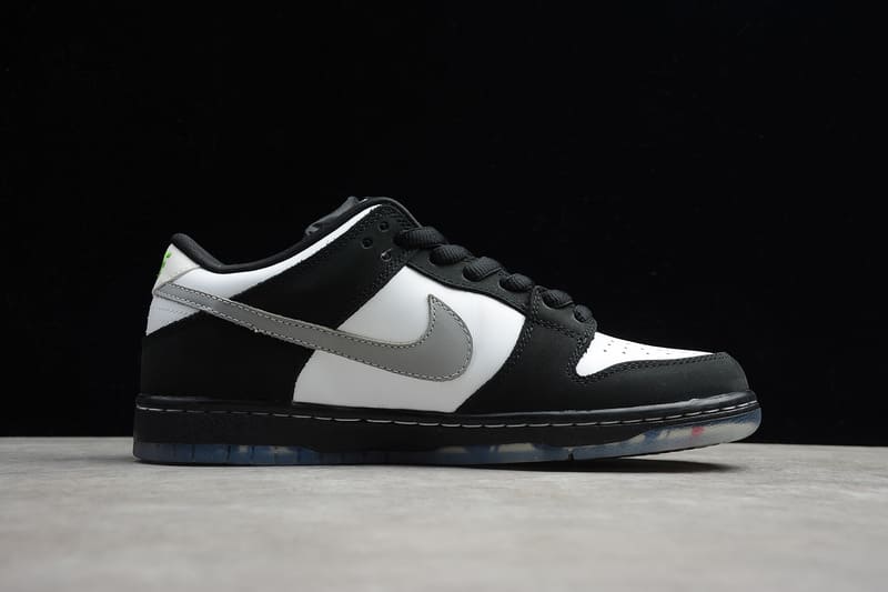 NK SB Dunk Low Panda Pigeon (Special Box)