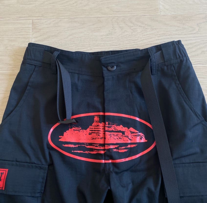 Calça Corteiz Guerillaz Cargo Black/Red