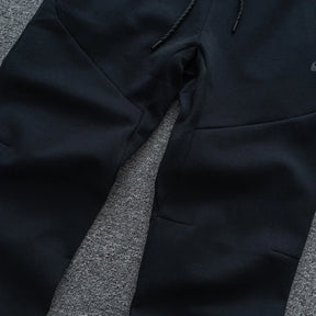 Conjunto NK Tech Fleece