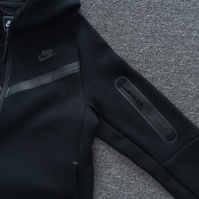 Conjunto NK Tech Fleece Preto