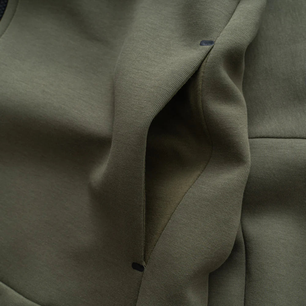 Conjunto NK Tech Fleece