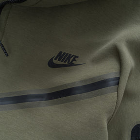 Conjunto NK Tech Fleece