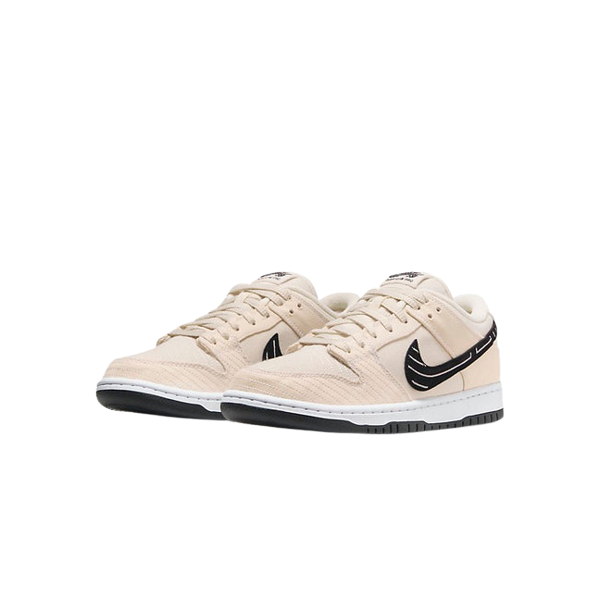 Dunk Low SB Albino & Preto