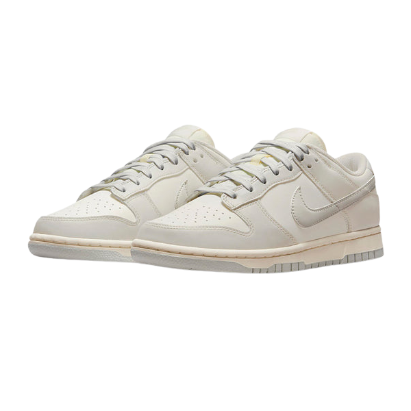 Dunk Low Light Bone