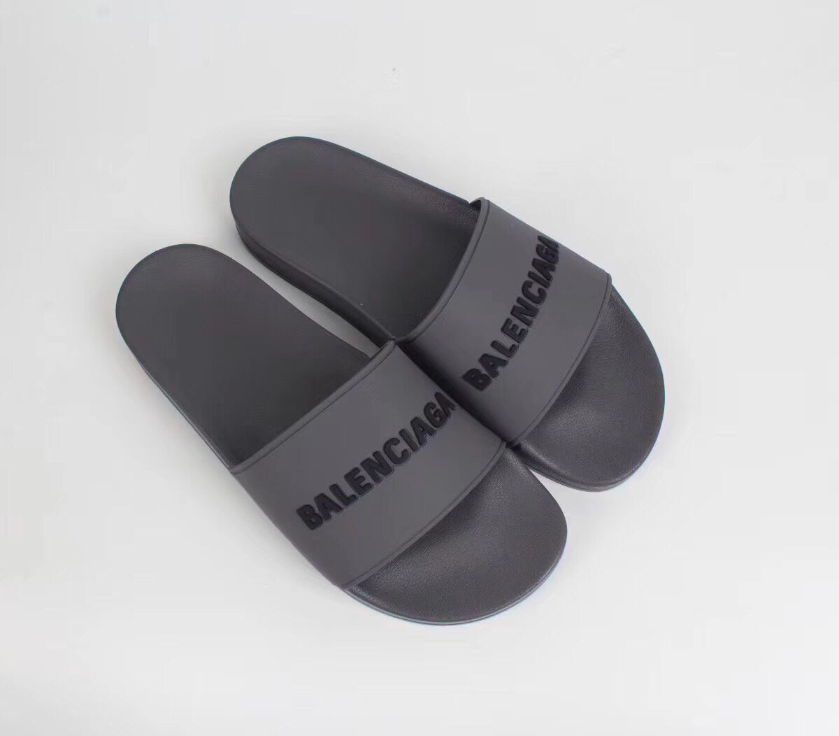 SLIDE BALENCIAGA TRADICIONAL ( CINZA )