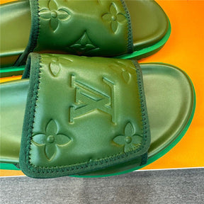 SLIDE LV COURO ITALIANO ( VERDE )