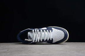 NK Dunk Low Vintage Navy