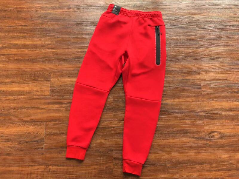 Calça NK Tech Fleece Vermelha