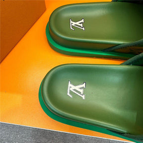 SLIDE LV COURO ITALIANO ( VERDE )